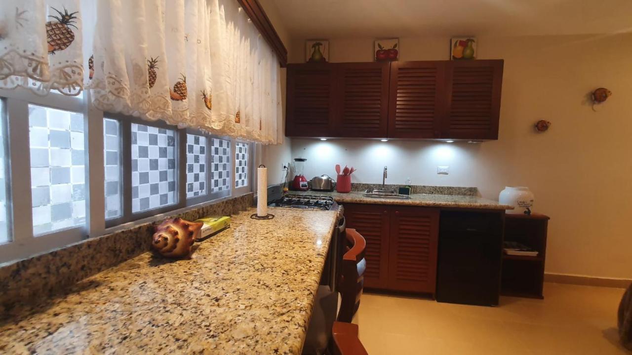 Coralito Malecon Luxury Studio إيسلا موخيريس المظهر الخارجي الصورة