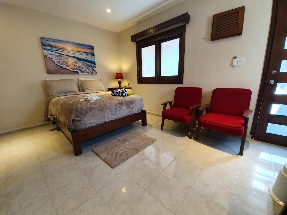 Coralito Malecon Luxury Studio إيسلا موخيريس المظهر الخارجي الصورة